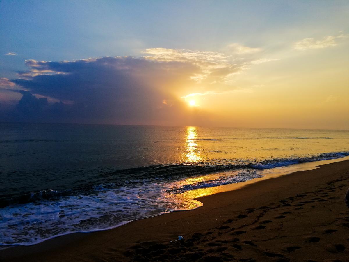 Kunam Beach Rest Inn 바티칼로아 외부 사진